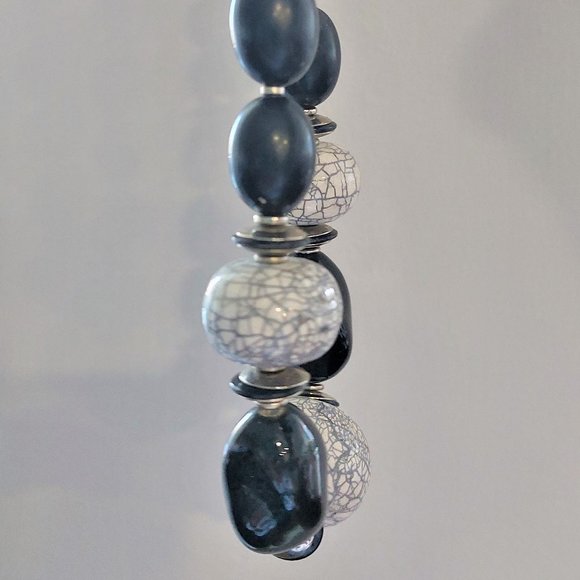 FASHION JEWELRY Women's Statement Necklace Set w/Earrings - Black/Marbled - Picture 9 of 9